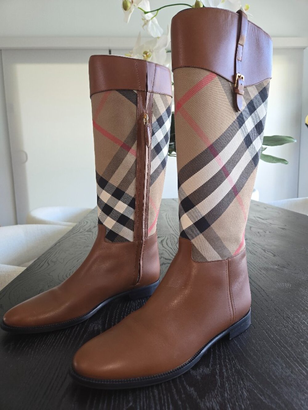 BURBERRY BOOTS